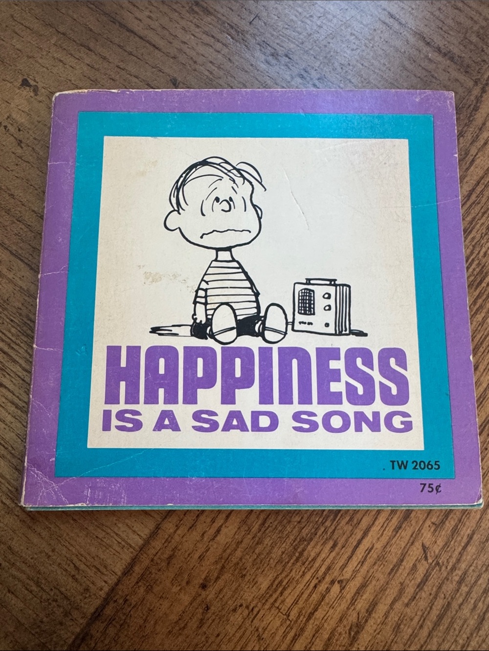 VINTAGE CHARLIE BROWN BOOK Happiness Is A Sad Song 1967 reprint from 1971